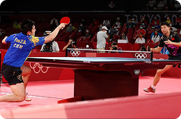 mans playing table tennis